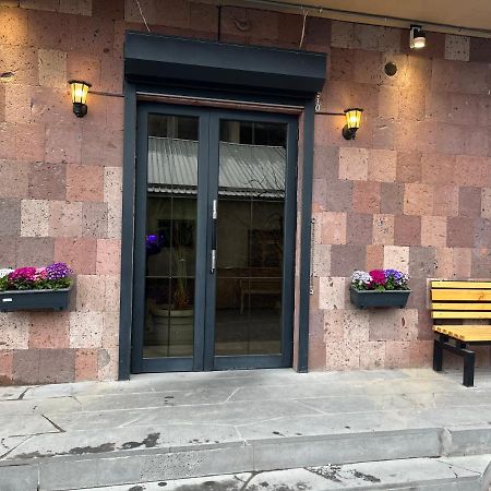 Street51 Hostel Yerevan Exterior photo
